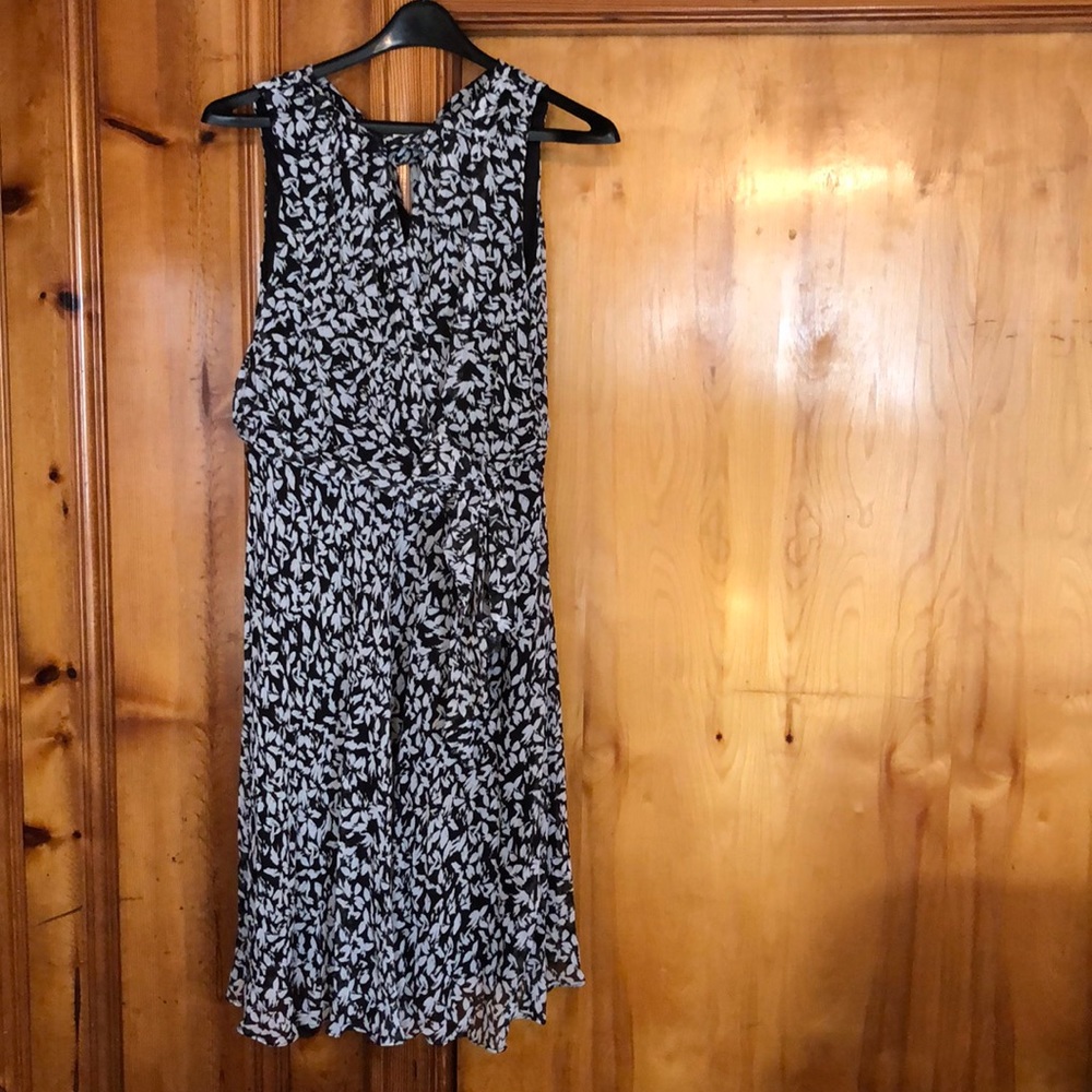 Women’s Long Flowing Dress